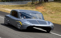 Xe chạy năng lượng mặt trời đạt 1.000km/sạc, hình dáng như phi thuyền