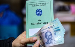 Bảo hiểm xã hội Việt Nam yêu cầu: Gộp trả hai tháng lương hưu trong Tết Quý Mão 2023