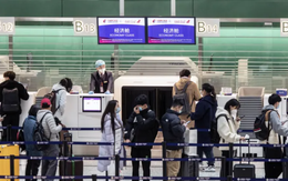 Mỹ yêu cầu khách bay đến từ Trung Quốc phải âm tính COVID-19