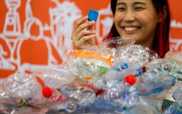 Thái Lan làm bùa hộ mệnh từ... đồ nhựa tái chế