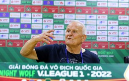 HLV Petrovic: 'Quang Hải thừa cân, khó có thể thi đấu ở châu Âu lúc này'