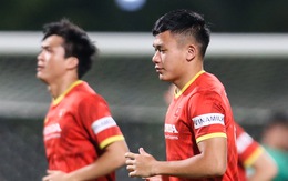 Văn Xuân và Tiến Linh chấn thương, tuyển Việt Nam sang Nhật với 19 cầu thủ