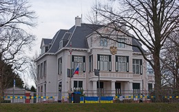 Bỉ, Hà Lan, Ireland trục xuất 42 nhà ngoại giao Nga