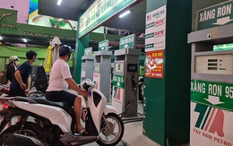 Giá xăng dầu tiếp tục tăng: Việt Nam phải làm gì?