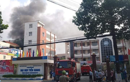Cháy nhà nằm cạnh Trường ĐH Tiền Giang, nhiều sinh viên 'hú vía'