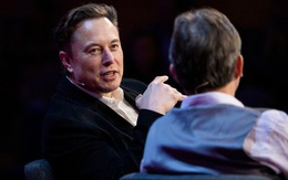 Tỉ phú Elon Musk bị chê thiếu hiểu biết về truyền thông mạng xã hội