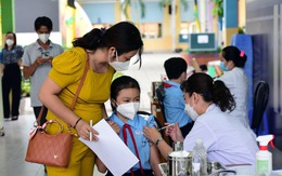 Tại sao tỉ lệ tiêm chủng cho trẻ ở Hà Nội thấp?