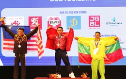 Ở tuổi 46, lực sĩ Phạm Văn Mách lần thứ hai đăng quang SEA Games trên sân nhà