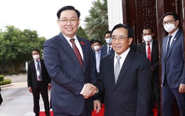 Việt - Lào đẩy mạnh hợp tác thương mại, đầu tư