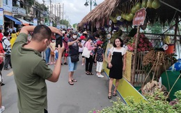 Ghé bến Bình Đông thưởng thức bánh trái đặc sản ở chợ 'Trên bến dưới thuyền'