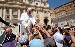 Giáo hoàng Francis: Lúa mì không thể là 'vũ khí chiến tranh'