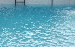 Điều tra nguyên nhân học sinh lớp 4 tử vong tại bể bơi người lớn