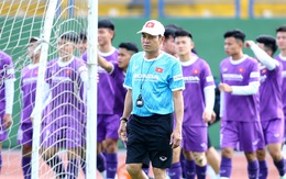 HLV Đinh Thế Nam: 'U23 Việt Nam cần tính toán thời điểm gây áp lực trước Malaysia'