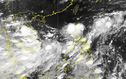 Ngày 13-7, Biển Đông có nơi gió giật cấp 8-9, ba miền mưa dông