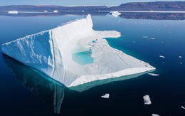 Thời tiết ấm bất thường, băng ở Greenland đang tan nhanh