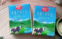 Hãng sữa Trung Quốc bị điều tra vì sữa có chất phụ gia trái phép