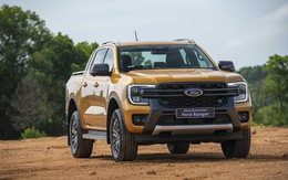 Ford Ranger 2023 bán kèm 60 triệu đồng phụ kiện để giao xe sớm