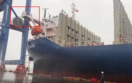 Tạm giữ một tàu hàng nước ngoài va chạm gây hỏng trụ cẩu giàn ở cảng Đình Vũ