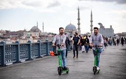 Xe scooter điện gây lo ngại về an toàn giao thông tại Thổ Nhĩ Kỳ