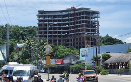 Phú Quốc phạt 61,5 triệu đồng, buộc tháo dỡ công trình khách sạn trái phép 12 tầng