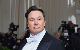 Elon Musk trở thành người đầu tiên trong lịch sử mất hơn 200 tỉ USD
