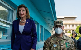 Bà Pelosi đến khu phi quân sự liên Triều Bàn Môn Điếm