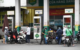 Giá xăng dầu đồng loạt giảm hơn 1.000 đồng/lít từ 15h hôm nay 12-9