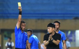 HLV Hà Nội FC nói đội nhà bị đối xử thiếu công bằng