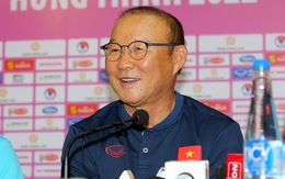 HLV Park Hang Seo: 'Quang Hải sẽ thuyết phục Pau FC để về đá AFF Cup'