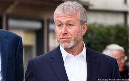 Tỉ phú Nga Abramovich có vai trò 'then chốt' trong vụ thả tù nhân Anh bị bắt ở Ukraine