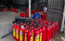 Đồng Nai phát hiện nhiều cơ sở bán thiết bị chữa cháy kém chất lượng