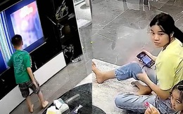 Chị gái hoảng hồn khi em trai đập vỡ màn hình ti vi