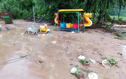 Nhiều trường ở huyện biên giới Nghệ An khai giảng muộn do mưa lũ