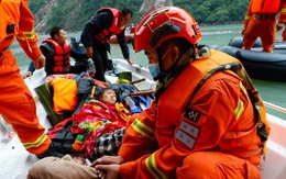 Người chết do động đất ở Tứ Xuyên tăng lên 74, Trung Quốc điều động 6.650 người cứu hộ