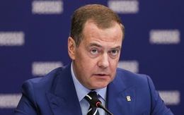 Ông Medvedev: Nếu Thế chiến 3 nổ ra, sẽ không bắt đầu từ xe tăng hay máy bay chiến đấu