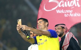 Ra mắt Al Nassr, Ronaldo nhầm lẫn giữa Saudi Arabia với… Nam Phi
