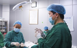 Nữ DJ cầu cứu bác sĩ vì ‘vòng 3’ nứt toác sau đặt túi độn