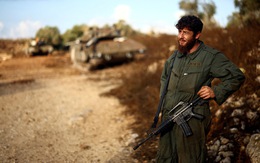 Israel yêu cầu sơ tán cả thành phố do xung đột với quân Hezbollah