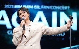 Tài tử U50 Kim Nam Gil đến TP.HCM làm fan concert