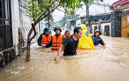 Từ đêm nay miền Trung mưa to, cảnh báo lũ lụt từ Quảng Bình đến Quảng Ngãi