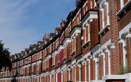 Giá nhà ở Anh bất ngờ tăng do thiếu nguồn cung
