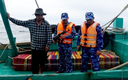 Kiên Giang: Bắt tàu cá chở 80.000 lít dầu D.O