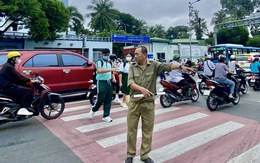 Ban An toàn giao thông TP.HCM chỉ khuyến cáo tốc độ 30km/h khu vực trường học, bệnh viện...