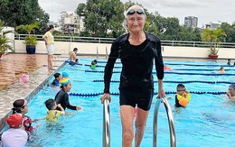 Gia đình sống khỏe, cụ ông 94 tuổi bơi lội mỗi ngày