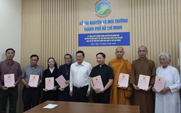 TP.HCM trao sổ hồng cho 12 cơ sở tôn giáo