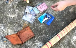 Chiếc ví mất 1 năm rưỡi ở TP.HCM bất ngờ được tìm thấy tại Nha Trang