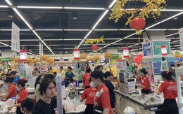 Siêu thị Lotte Mart mở cửa trở lại sau sự cố cháy