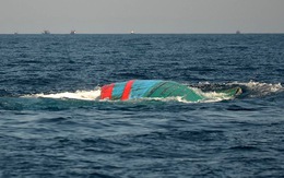 Tàu cá Phú Yên bị chìm ở Khánh Hòa, 5 ngư dân mất tích
