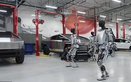 Robot tấn công kỹ sư phần mềm Tesla đến thương tích, máu me