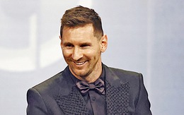 Nín thở chờ quyết định của Messi